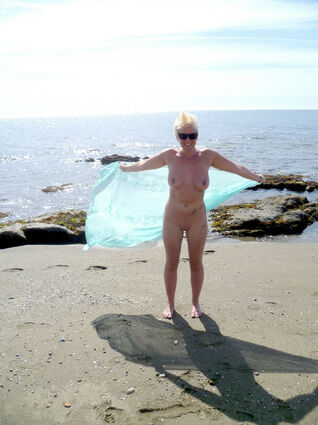 mature nudist beach